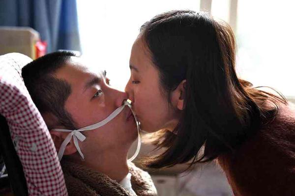 乱世王者taptap游戏下载